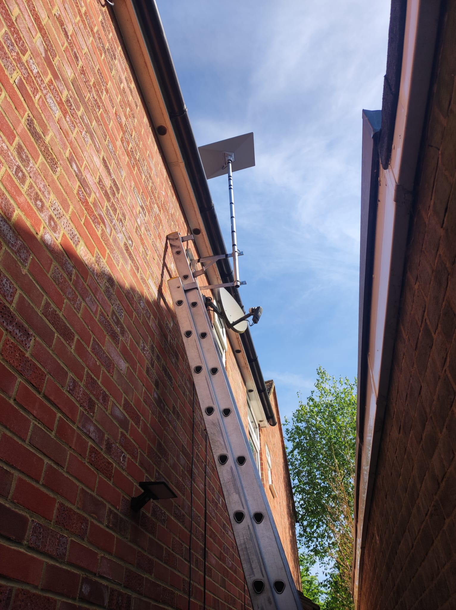 Starlink Installation - Robson Aerial Services, Hemel Hempstead