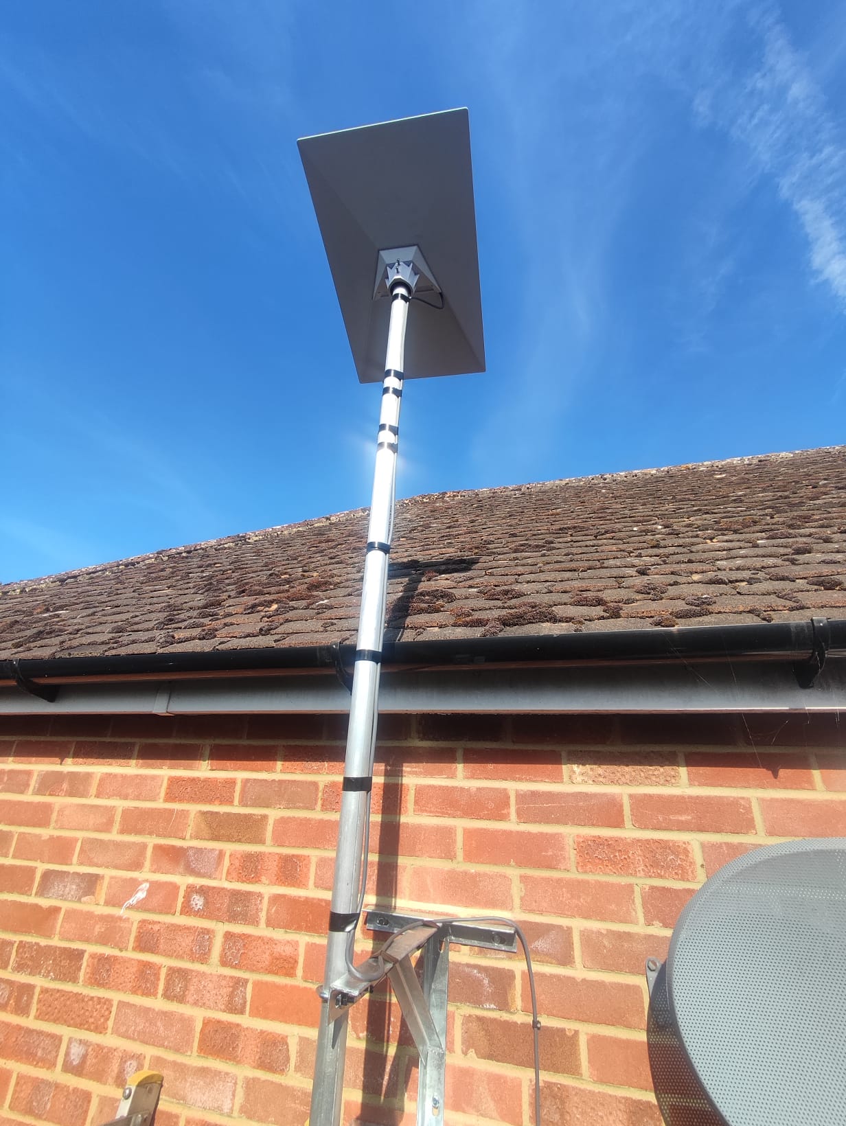 Starlink Installation - Robson Aerial Services, Hemel Hempstead
