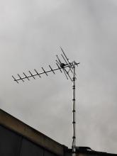 Who installs TV aerials?